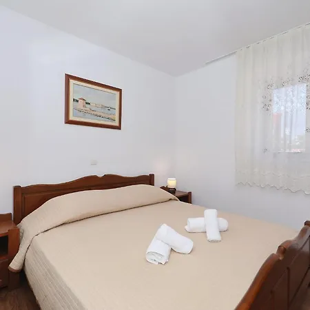 Marko Apartment *